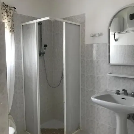 Casal Baraz Apartamento *